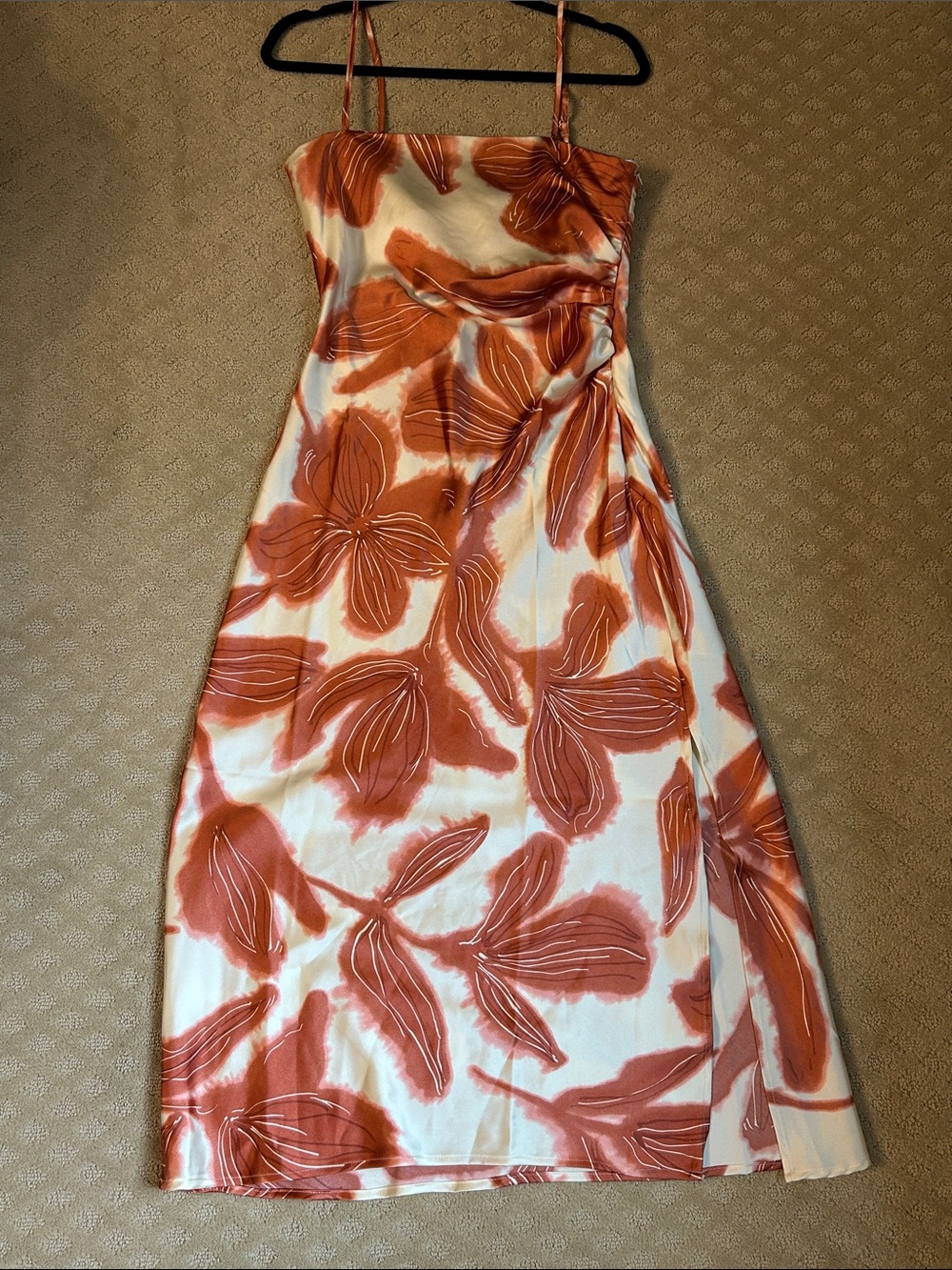NWT House of Harlow 1960 Cream and Rust Floral Midi Dress, Medium